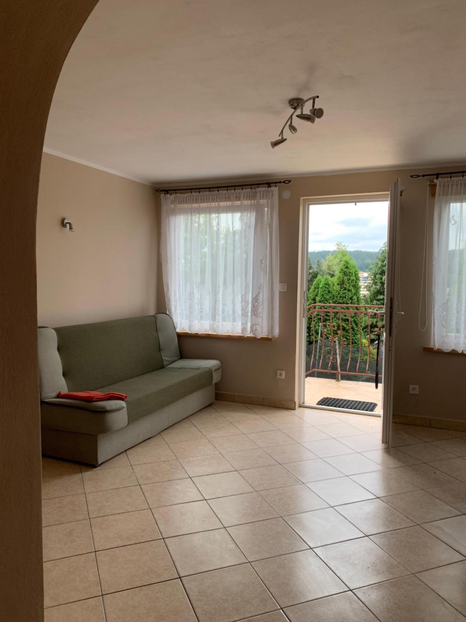Apartamenty I Pokoje Z Widokiem Na Jezioro Wielewskie Esterno foto